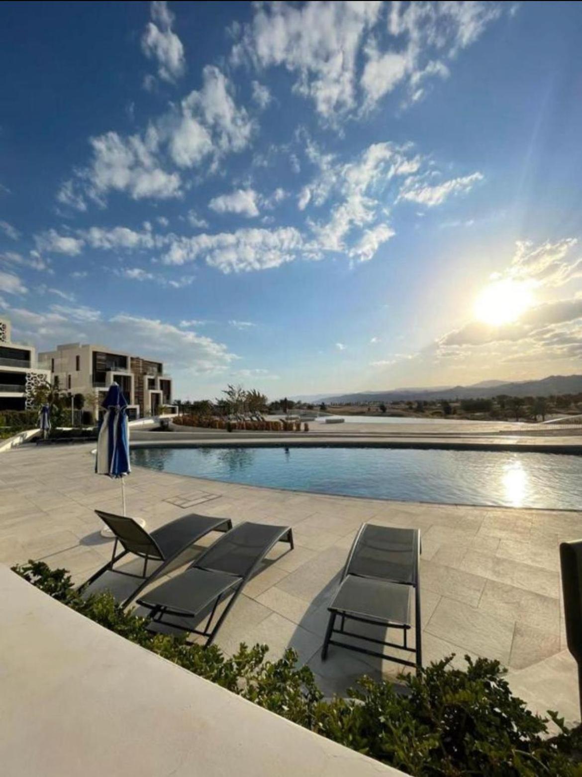 The Oasis Luxury Apartment Aqaba Exterior photo